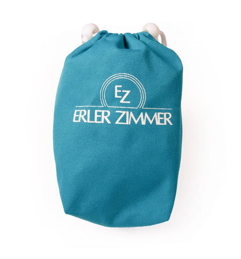 Mini bazin cu păpușă pentru naștere