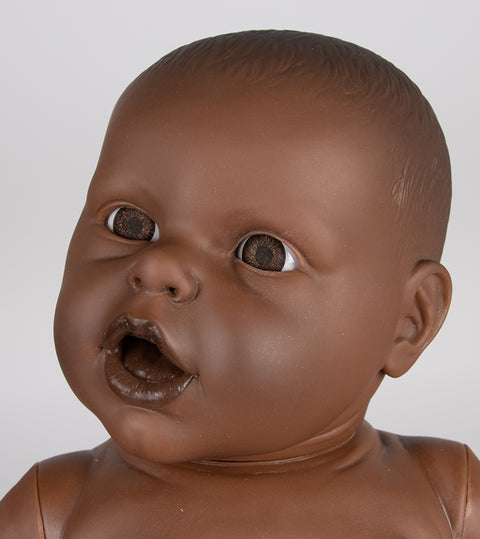 Bebeluș pentru antrenament părinți, bărbat, culoare piele închisă, 2,4 kg