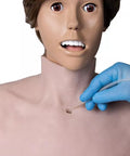 Guler simulat "traheostomie"