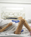 Simulator de naștere matern și neonatal de bază „Lucy"
