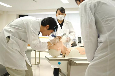 Simulator management cale respiratorie dificilă / Sistem evaluare