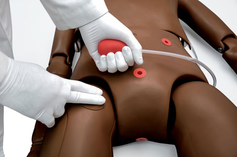 Simulator avansat de îngrijire a pacientului Clinical Chloe, ten închis